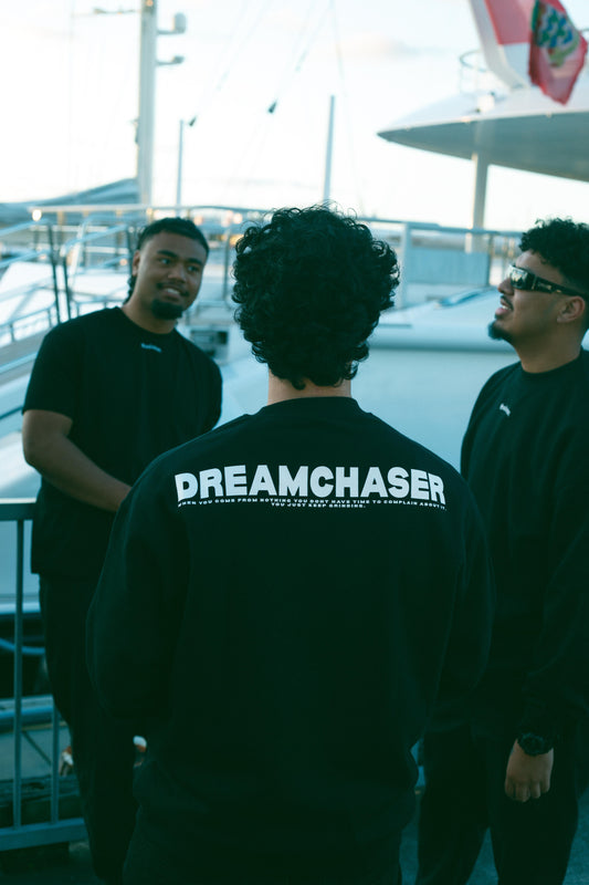 'DREAMCHASER' Crewneck